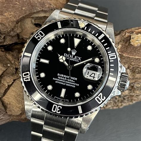 rolex men's submariner 16610 serier number|rolex 16610 submariner price.